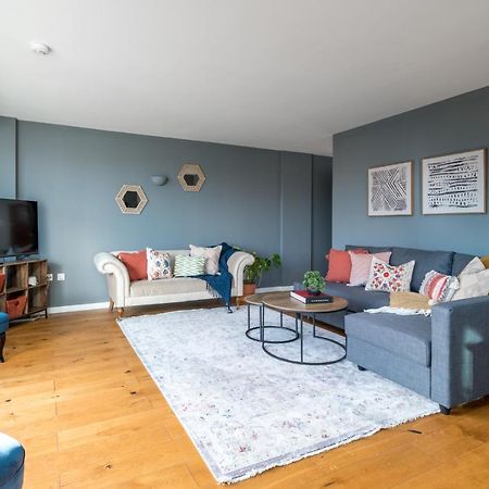 2 Bedroom Apartment With Park Views Shoreditch Londýn Exteriér fotografie