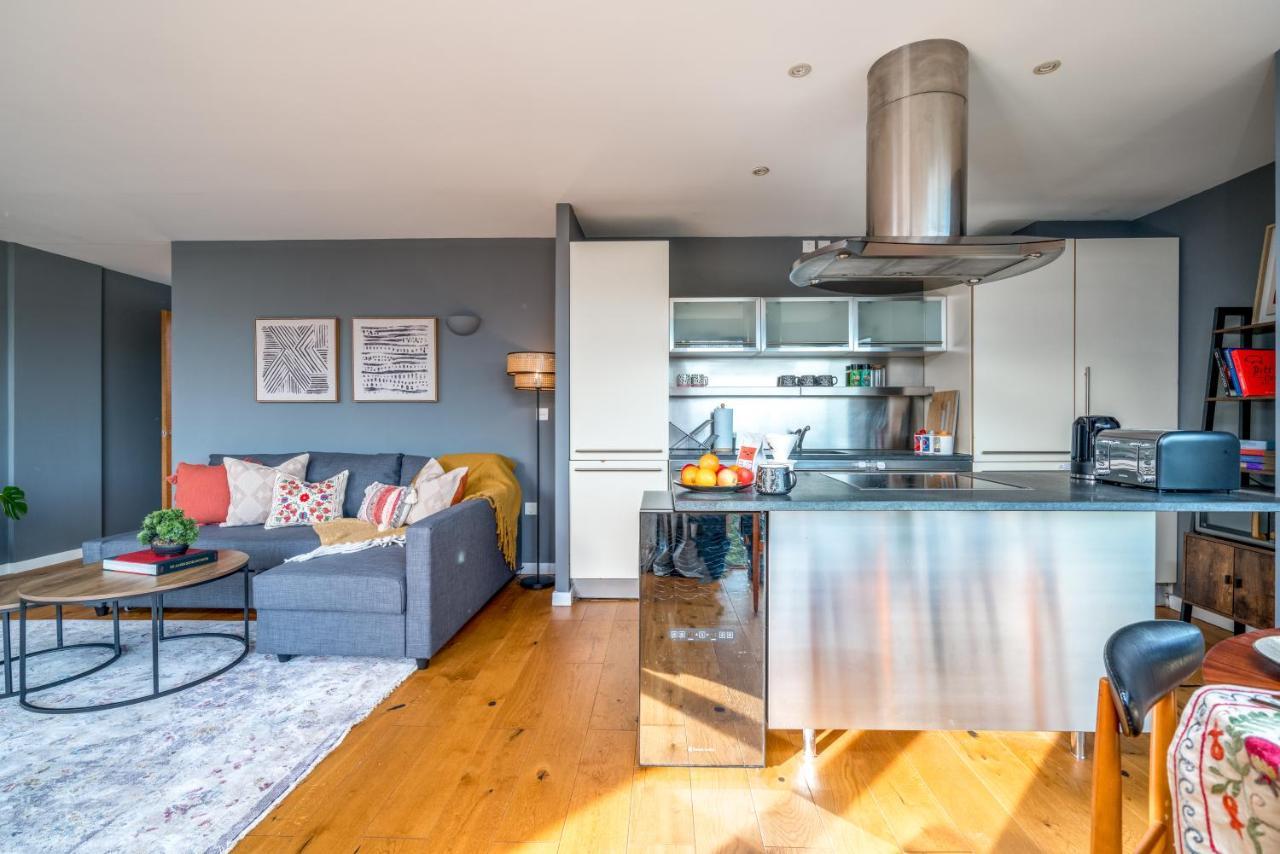 2 Bedroom Apartment With Park Views Shoreditch Londýn Exteriér fotografie