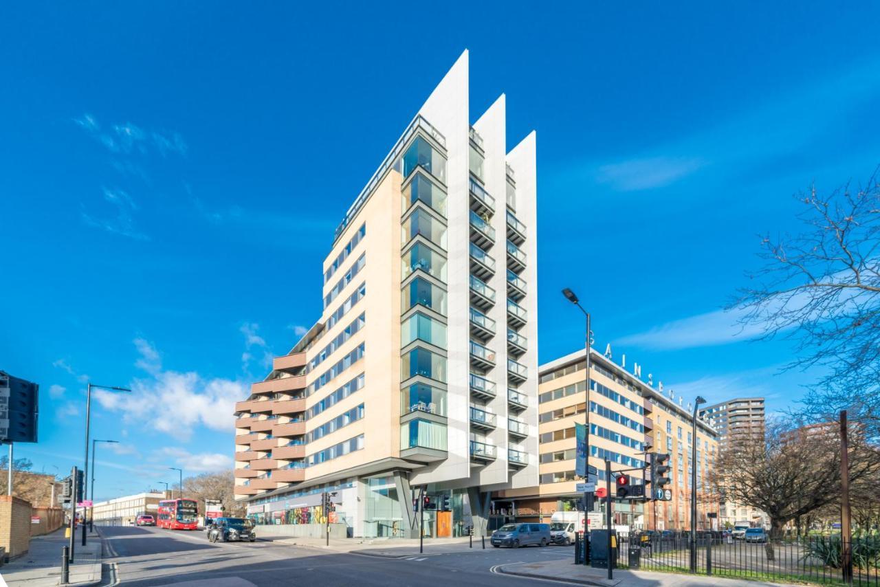 2 Bedroom Apartment With Park Views Shoreditch Londýn Exteriér fotografie